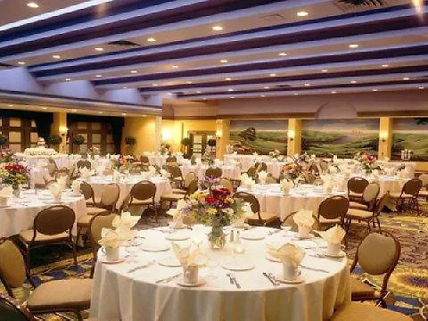 Hotel Holiday Inn Pittsburgh-International Airport